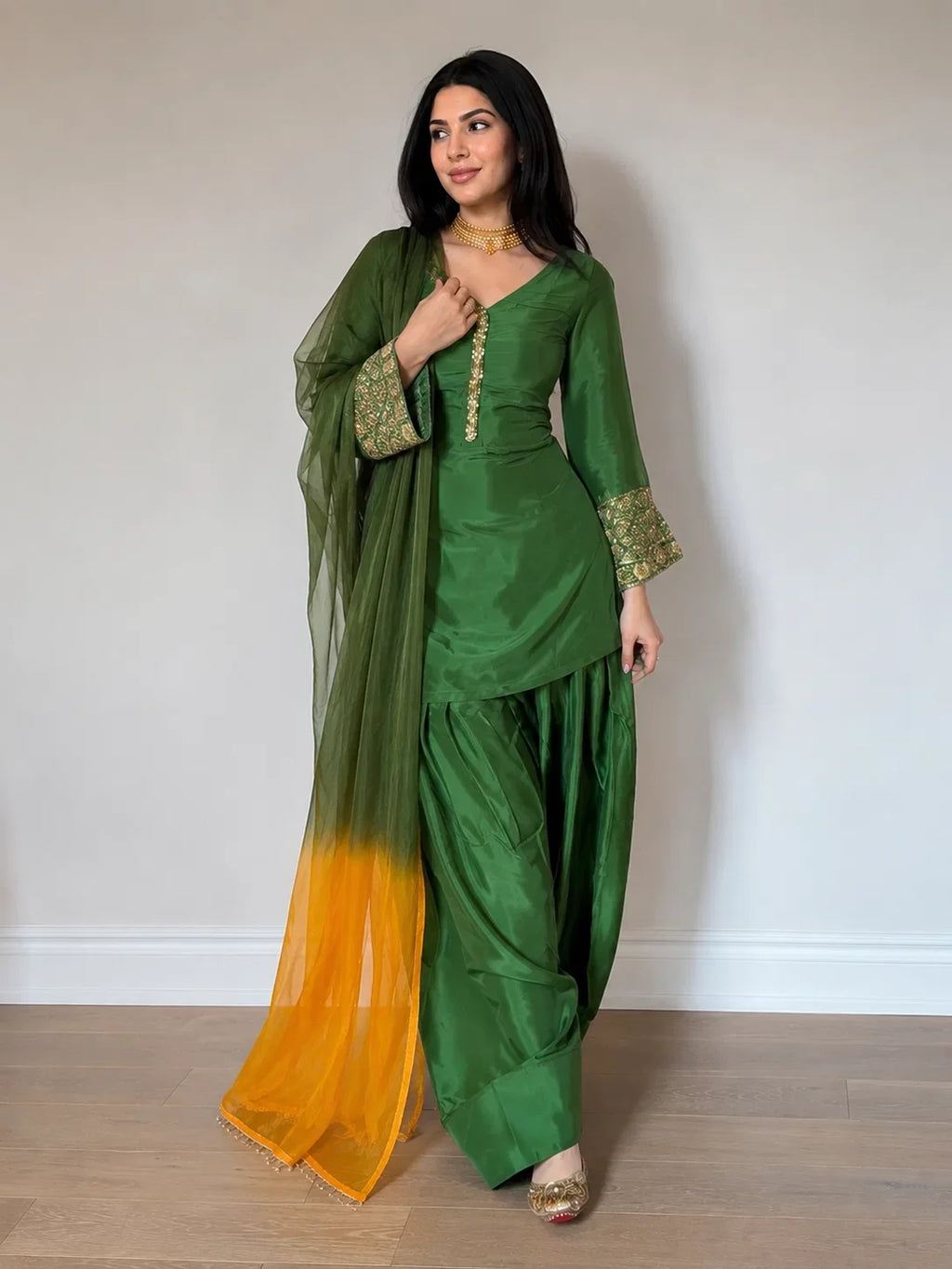 Emerald Embellished Farshi Kurta & Pant Ensemble