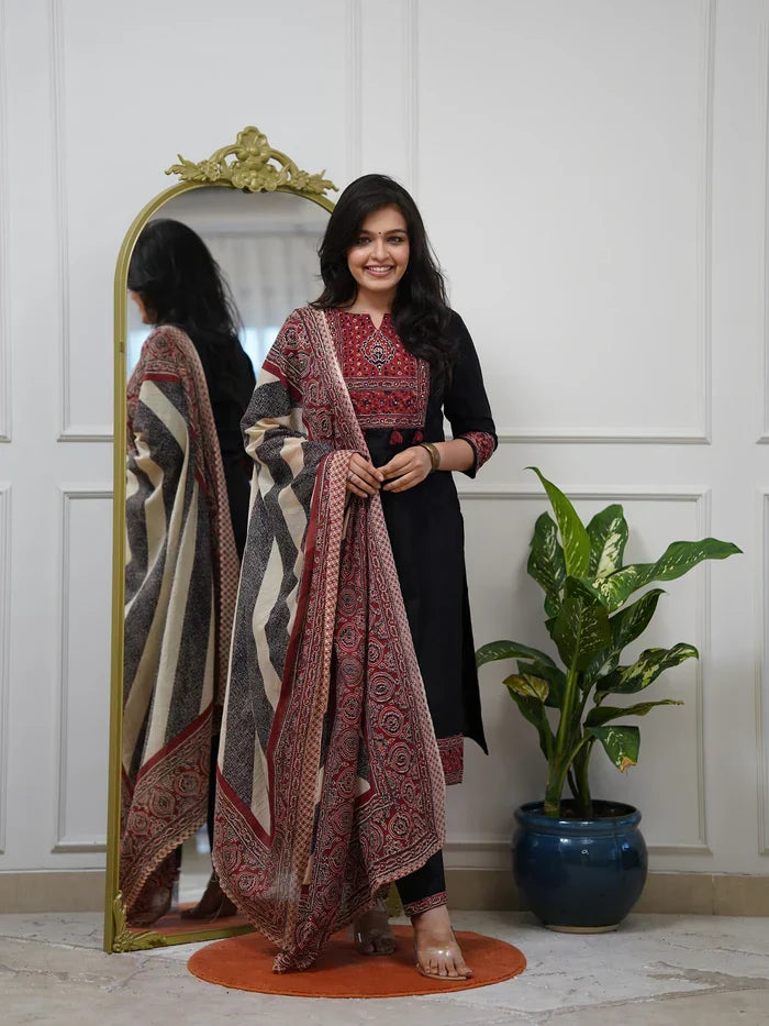 Midnight Black Ethnic Patterned Kurti, Pant & Dupatta Ensemble