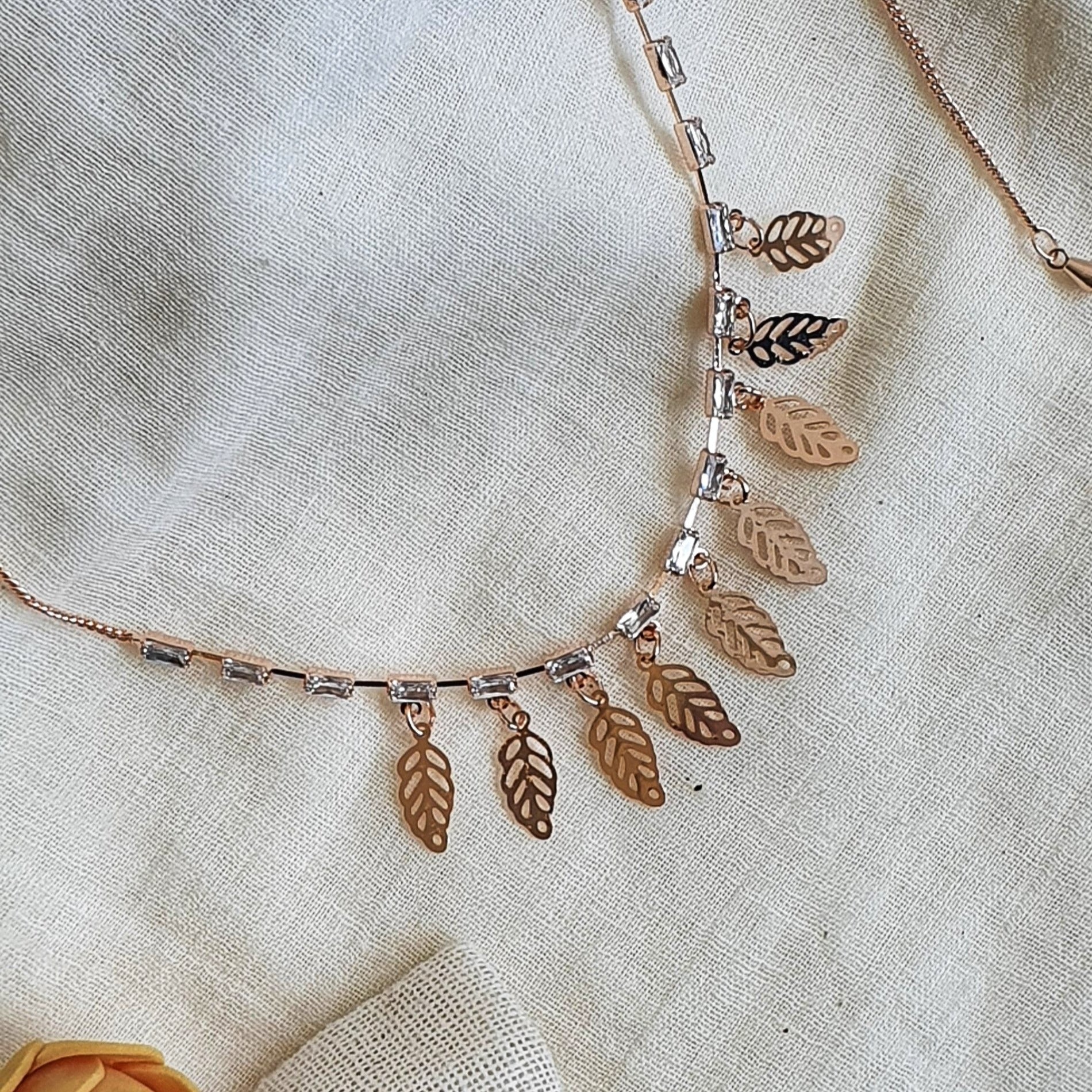 Dangling Leaf Necklace Image