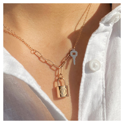 Link & Lock RoseGold Necklace - Fourkarts